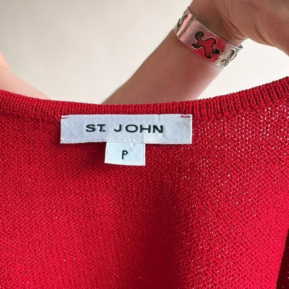 St. John Collection Red Knit Top - Sleeveless, Ribbed Hem, Size P (Fits S) - Picture 4 of 7